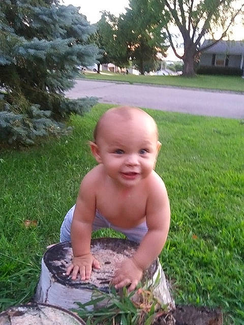 Cashton joined the competition — help win amazing prizes! baby, child, grass, grass_family, head, lawn, person, plant, smile, summer, toddler, vacation