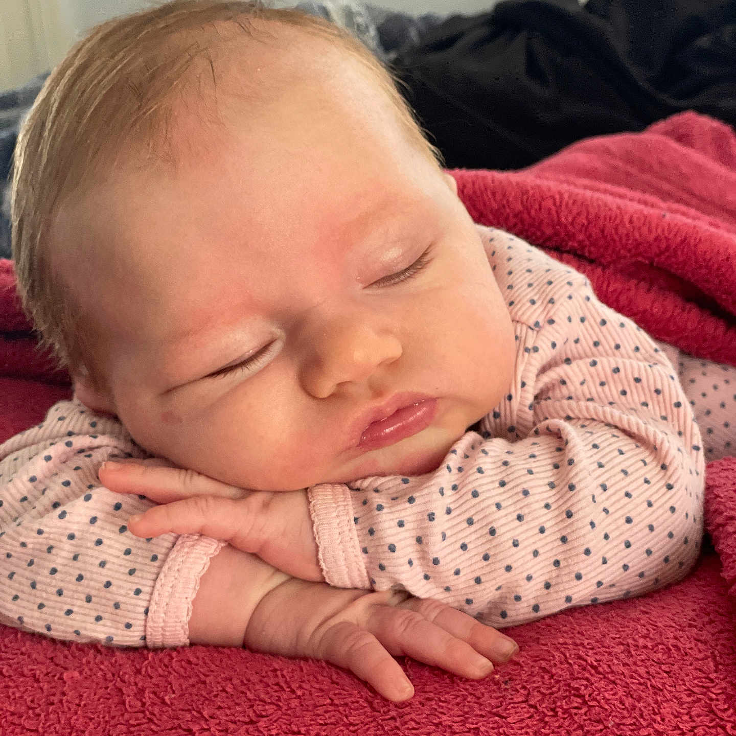 Opal is registered to the contest to win money with this photo: baby, bed, bedroom, blanket, bodypart, couch, cushion, face, finger, furniture, hand, head, homedecor, newborn, person, photography, portrait, quilt, sleeping, towel