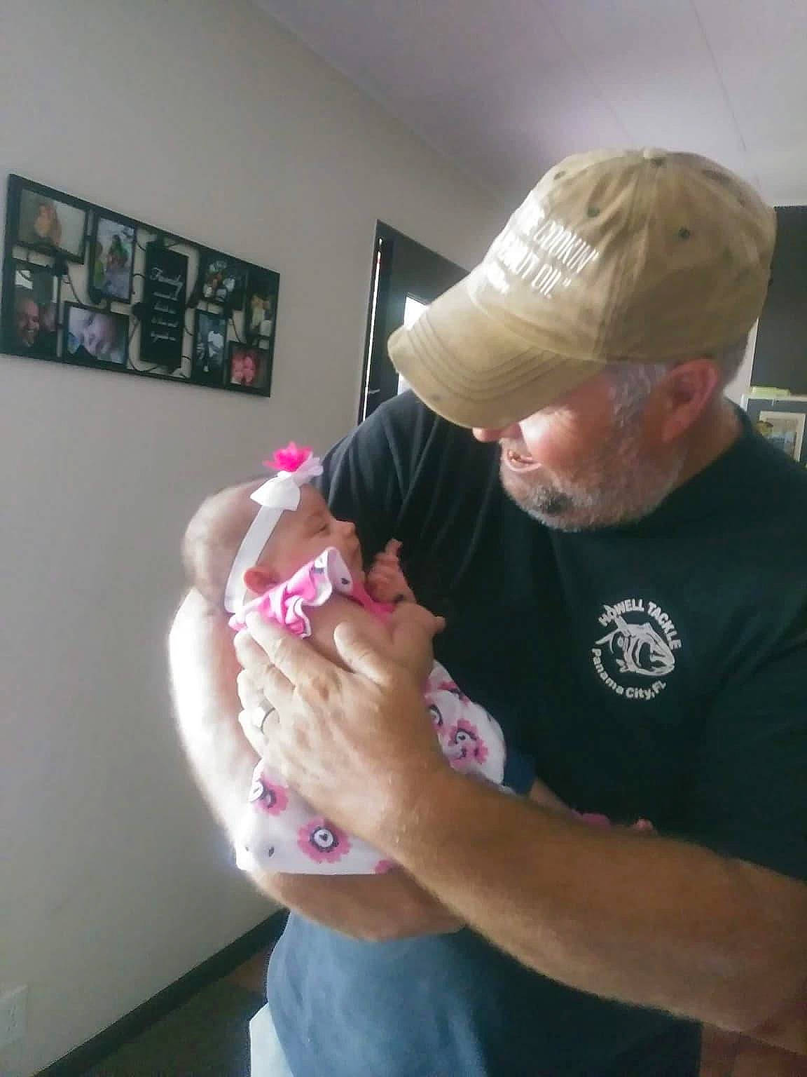 Dayonna is registered to the contest to win money with this photo: baseball_cap, cap, child, dairy, dessert, event, food, fun, gesture, hat, nail, person, picture_frame, room, sweetness, t_shirt, thumb, visual_arts