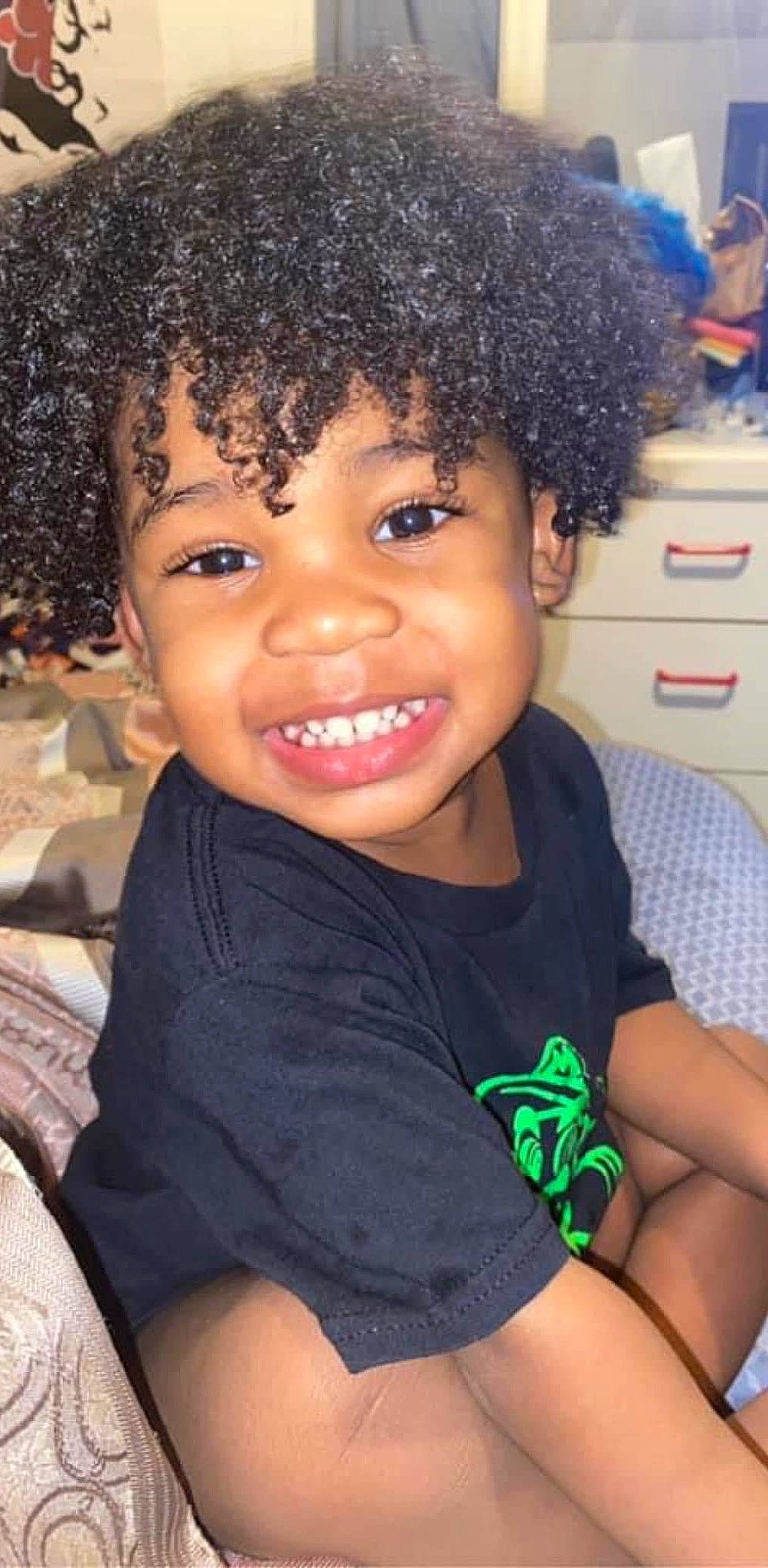 Khaius joined the competition — help win amazing prizes! afro, black, black_hair, blue, cheek, chin, cool, eye, eyebrow, forehead, hair, hairstyle, happy, head, jheri_curl, joy, lip, nose, organ, person