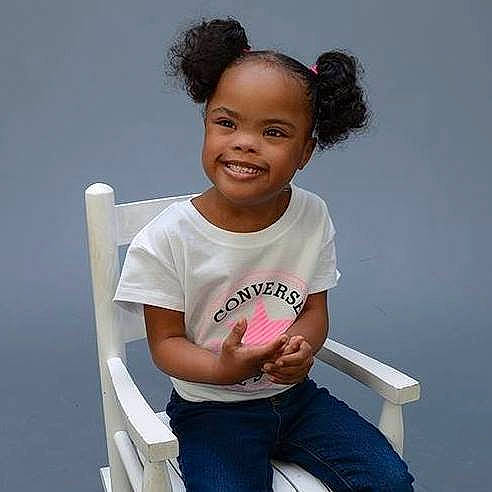 Taryn joined the competition — help win amazing prizes! arm, child, fun, hairstyle, happy, joy, person, shoulder, sitting, smile, t_shirt, toddler, top