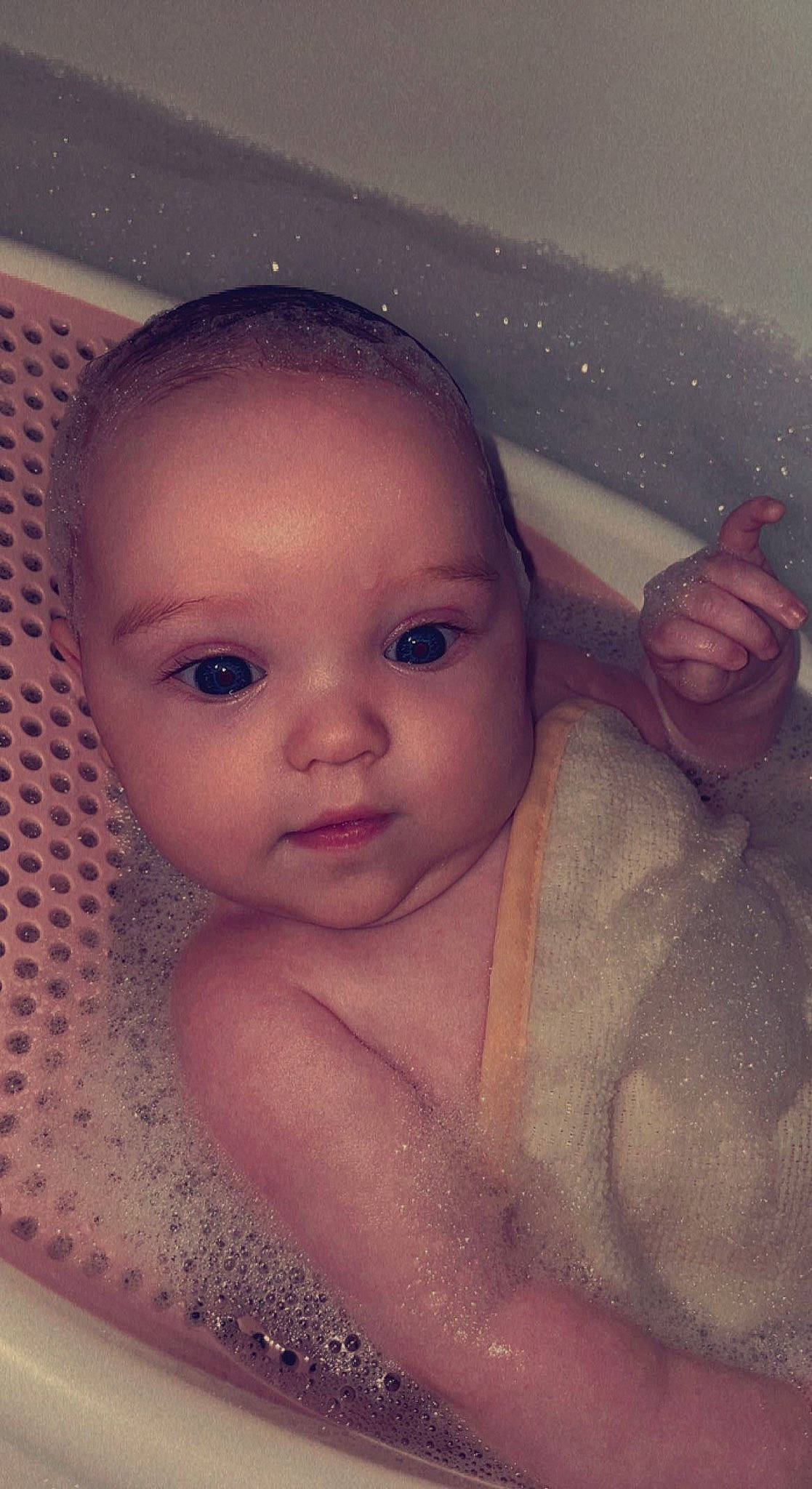 Kaiyani is registered to the contest to win money with this photo: baby, baby_bathing, cheek, chest, chin, eyebrow, eyelash, finger, forehead, hairstyle, hand, head, human_body, iris, lip, mouth, nose, organ, person, skin