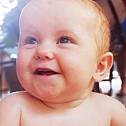 émy participe au concours pour gagner de l'argent avec cette photo : accessories, baby, babylaughing, blonde, bodypart, earring, face, hair, happy, head, jewelry, laughing, mouth, newborn, person, photography, portrait, selfie, smile, teeth