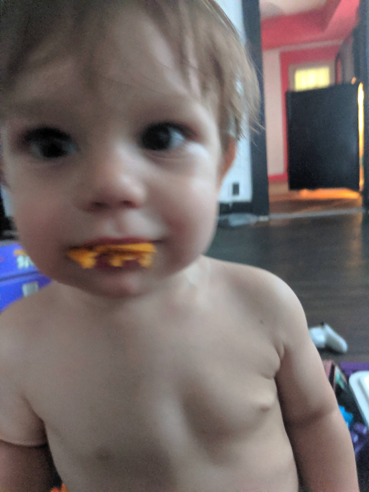 Leonard is registered to the contest to win money with this photo: baby, cheek, child, chin, close_up, eye, eyebrow, face, facial_expression, forehead, head, lip, male, mouth, nose, organ, person, skin, smile, toddler