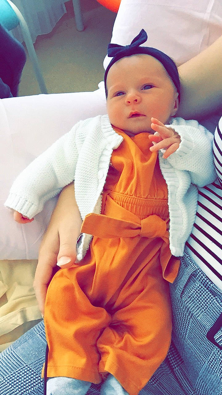 Liyana a rejoint le concours — aidez-le/la à gagner de superbes lots ! baby, child, headgear, nose, person, toddler