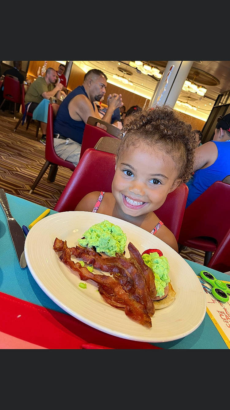 Maliyah joined the competition — help win amazing prizes! beef, chair, comfort_food, cuisine, dessert, dish, event, fast_food, food, food_craving, fork, ingredient, joy, meat, person, plate, recipe, sharing, smile, table