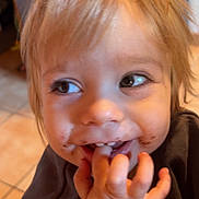 Eden a rejoint le concours — aidez-le/la à gagner de superbes lots ! child, chocolate, clothing, cute, disney, expression, eyes, face, fingers, hair, hand, happy, indoor, messy, person, portrait, smile, sweatshirt, toddler, young