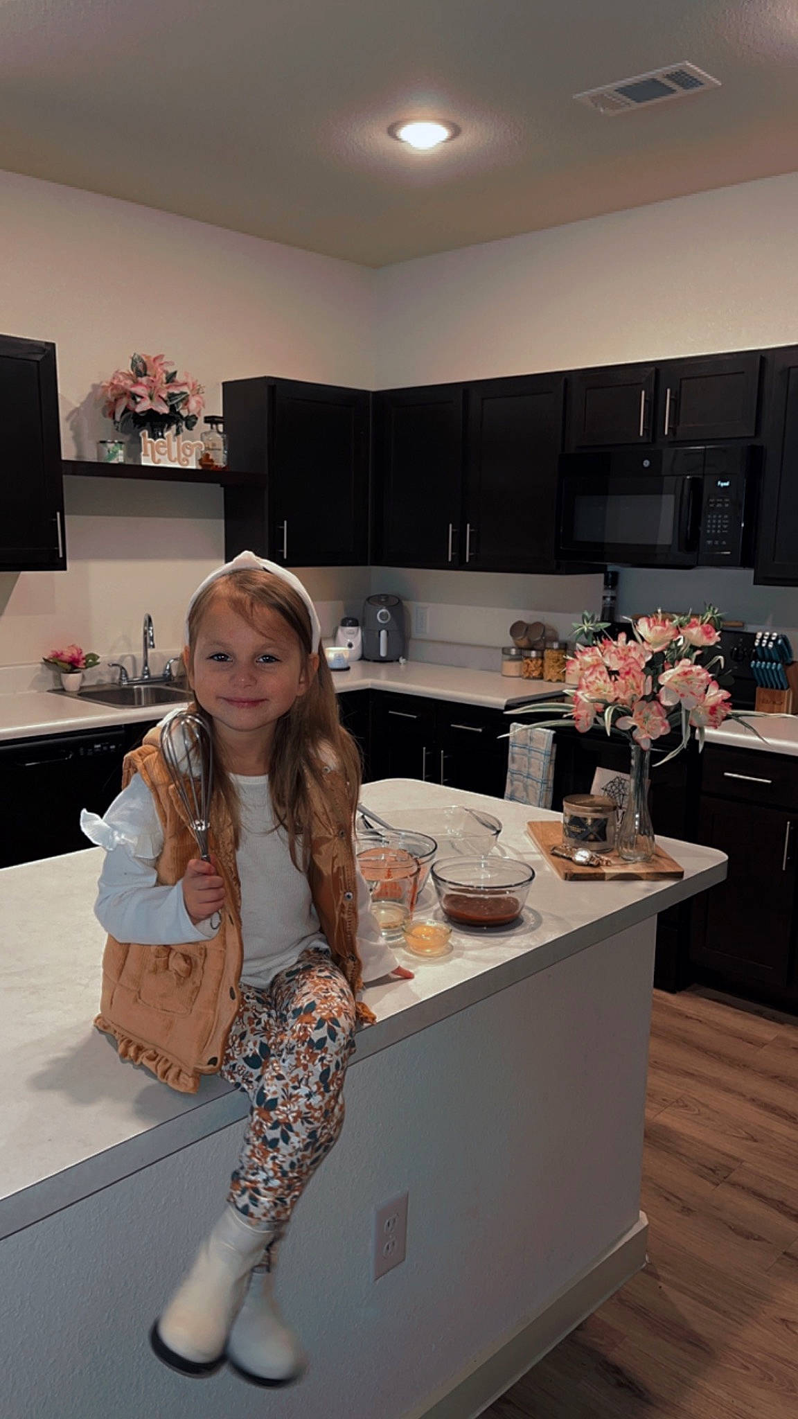 Arabella joined the competition — help win amazing prizes! apartment, automotive_design, cabinetry, ceiling, chair, cooking, countertop, event, fashion_design, floor, flooring, hardwood, home_appliance, house, joy, kitchen, kitchen_appliance, major_appliance, person, room