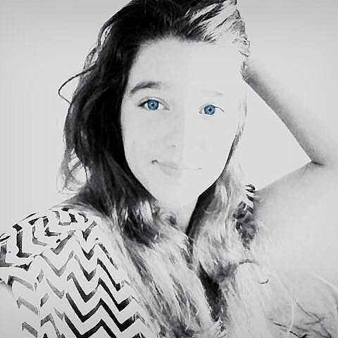 Lea participe au concours pour gagner de l'argent avec cette photo :