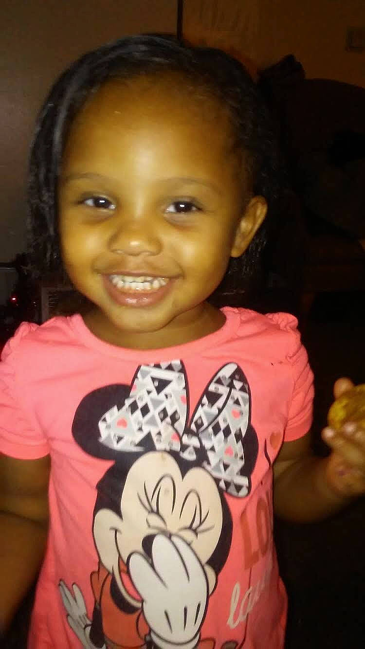 May is registered to the contest to win money with this photo: arm, baby_toddler_clothing, cheek, ear, eye, eyelash, forehead, hair, happy, head, iris, joy, lip, mouth, neck, nose, organ, person, pink, skin