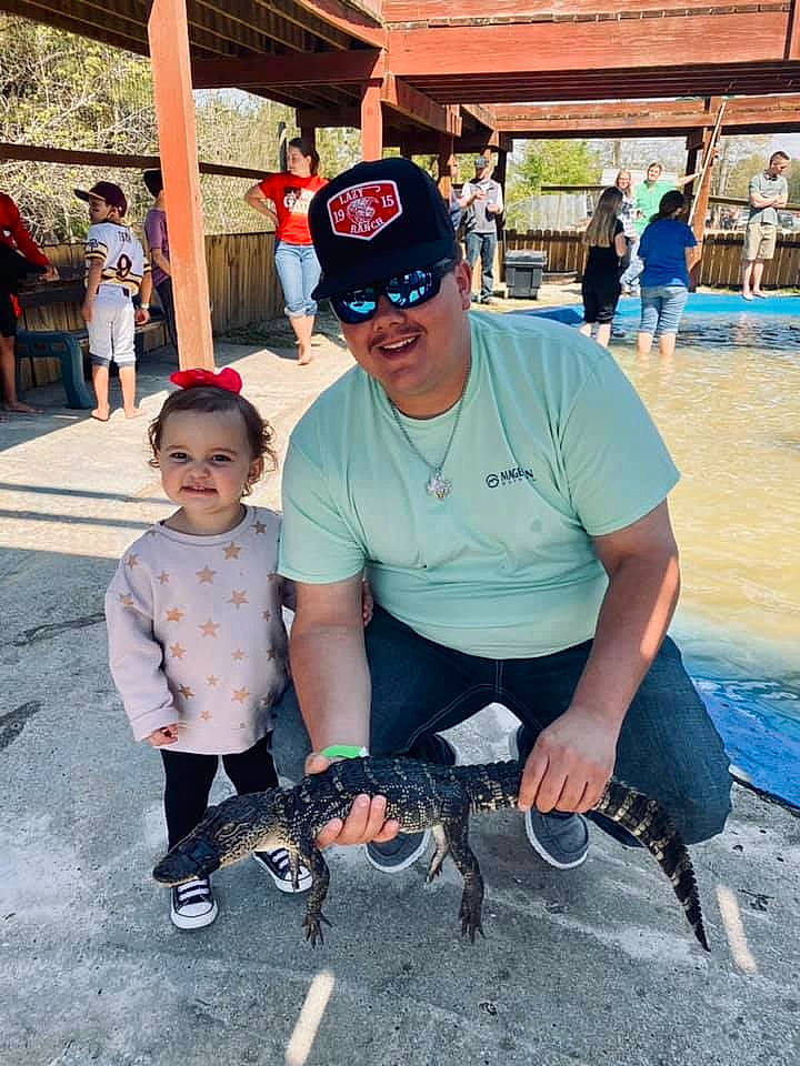 Steelie joined the competition — help win amazing prizes! asphalt, baseball_cap, boot, cap, event, eyewear, fun, hat, headwear, joy, leisure, person, recreation, sandal, shorts, smile, sneakers, summer, sun_hat, sunglasses