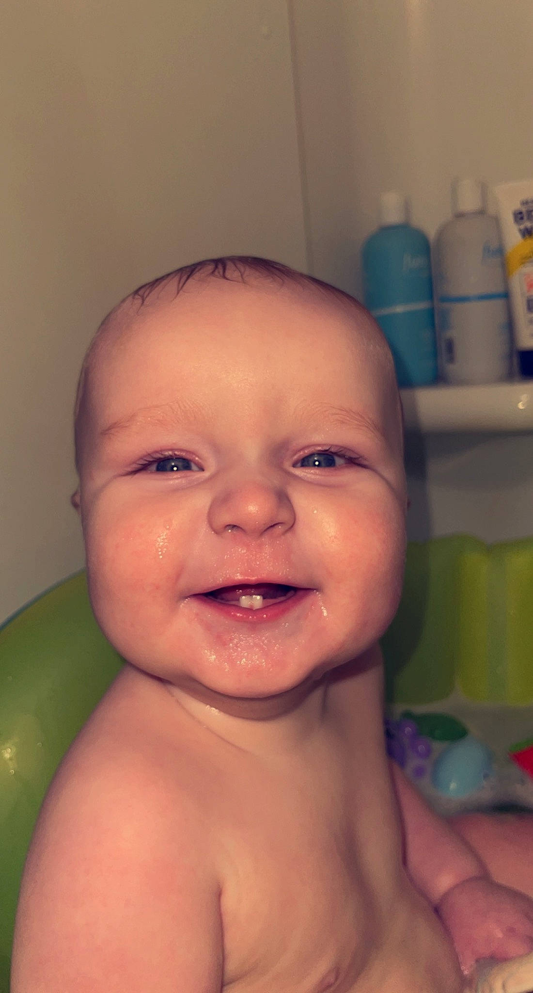 Waylon is registered to the contest to win money with this photo: baby, baby_bathing, cheek, child, chin, eye, eyebrow, eyelash, forehead, happy, head, iris, jaw, lip, mouth, nose, person, product, skin, smile