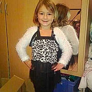 Kimberley participe au concours pour gagner de l'argent avec cette photo :
