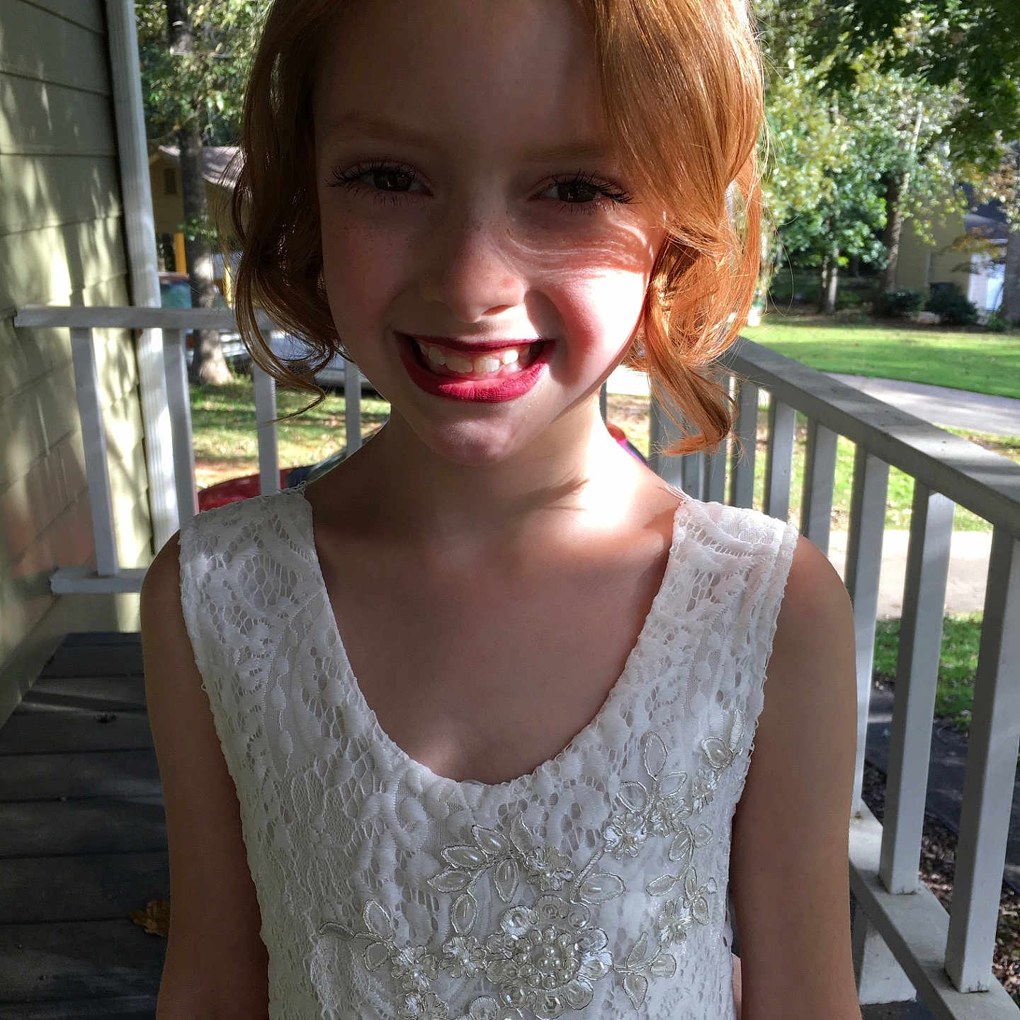 Teagan is registered to the contest to win money with this photo: blond, girl, human_hair_color, mouth, neck