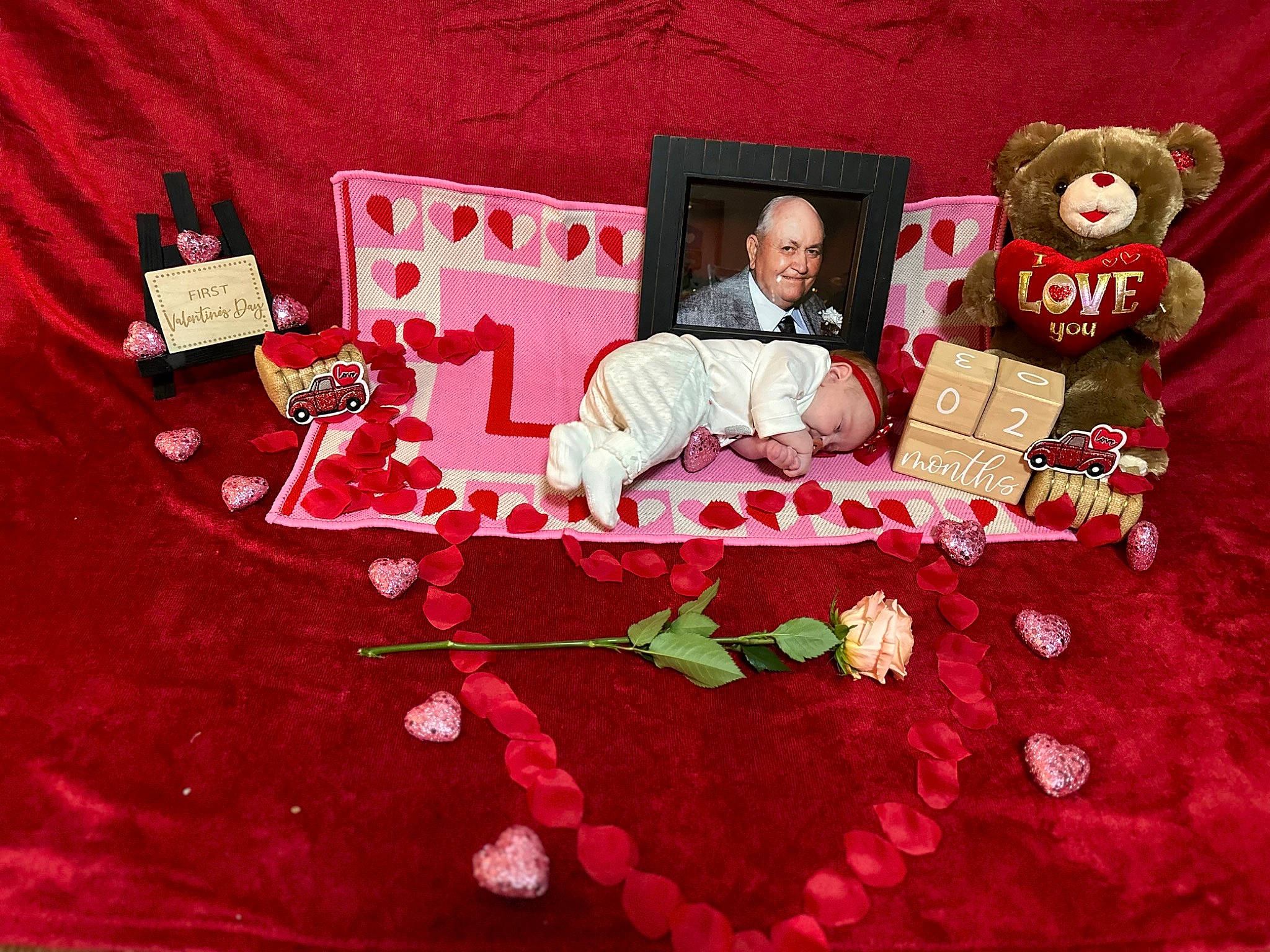 Shania joined the competition — help win amazing prizes! art, bedding, carmine, craft, decoration, event, flooring, flower, font, happy, holiday, joy, linens, magenta, pattern, person, petal, pink, rectangle, tablecloth