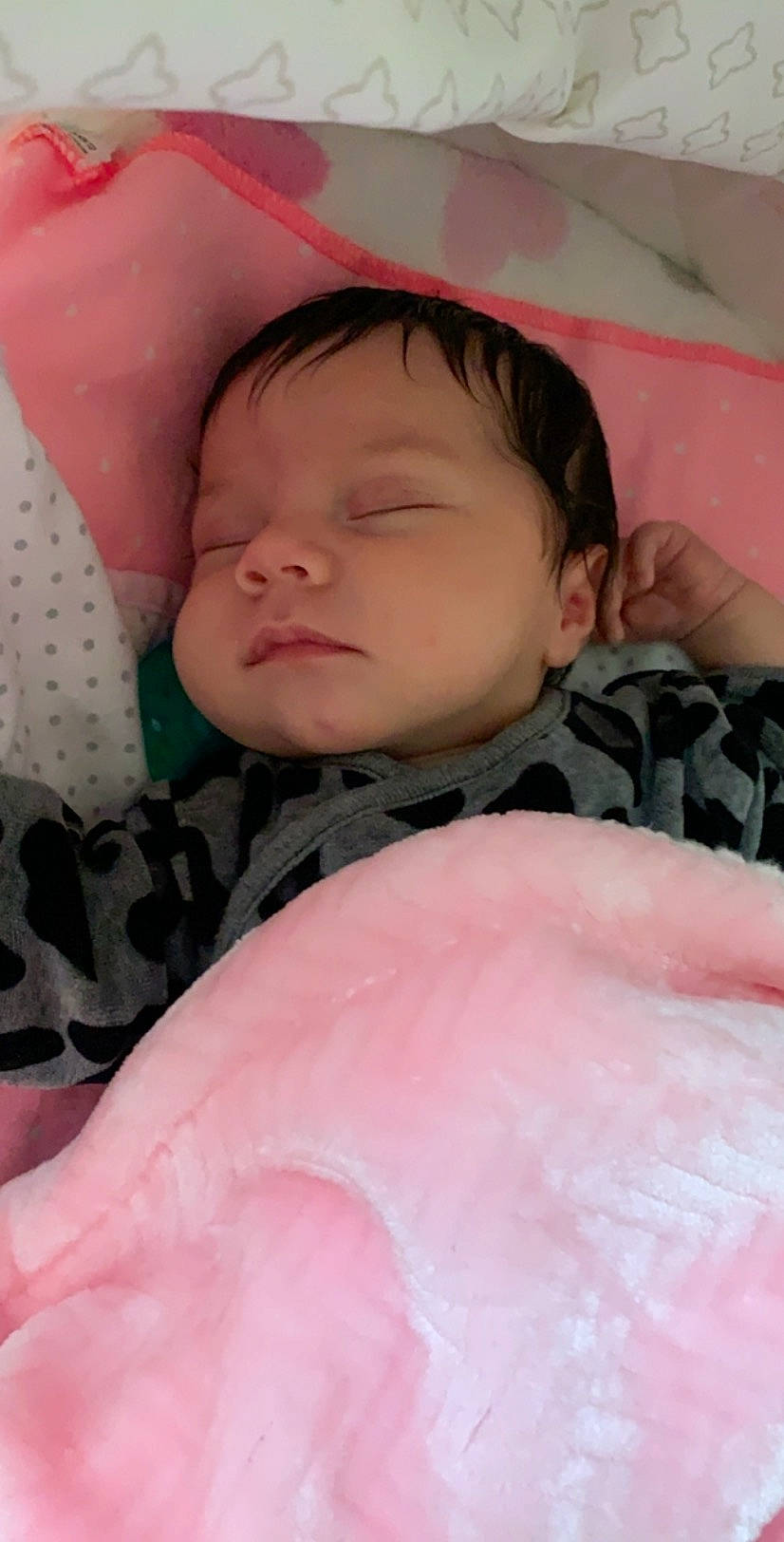 Anahi is registered to the contest to win money with this photo: baby, bedtime, birth, cheek, child, face, head, lip, mouth, nap, nose, person, pink, skin, sleep, toddler