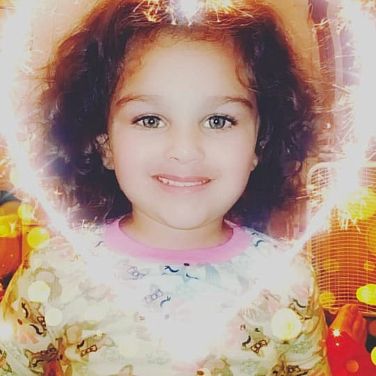 Ri'Niyah is registered to the contest to win money with this photo: beauty, brown_hair, cheek, child, child_model, eye, eyebrow, face, forehead, girl, hair, hair_coloring, hairstyle, head, human_hair_color, iris, joy, long_hair, nose, person