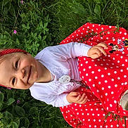 Ala?s participe au concours pour gagner de l'argent avec cette photo :