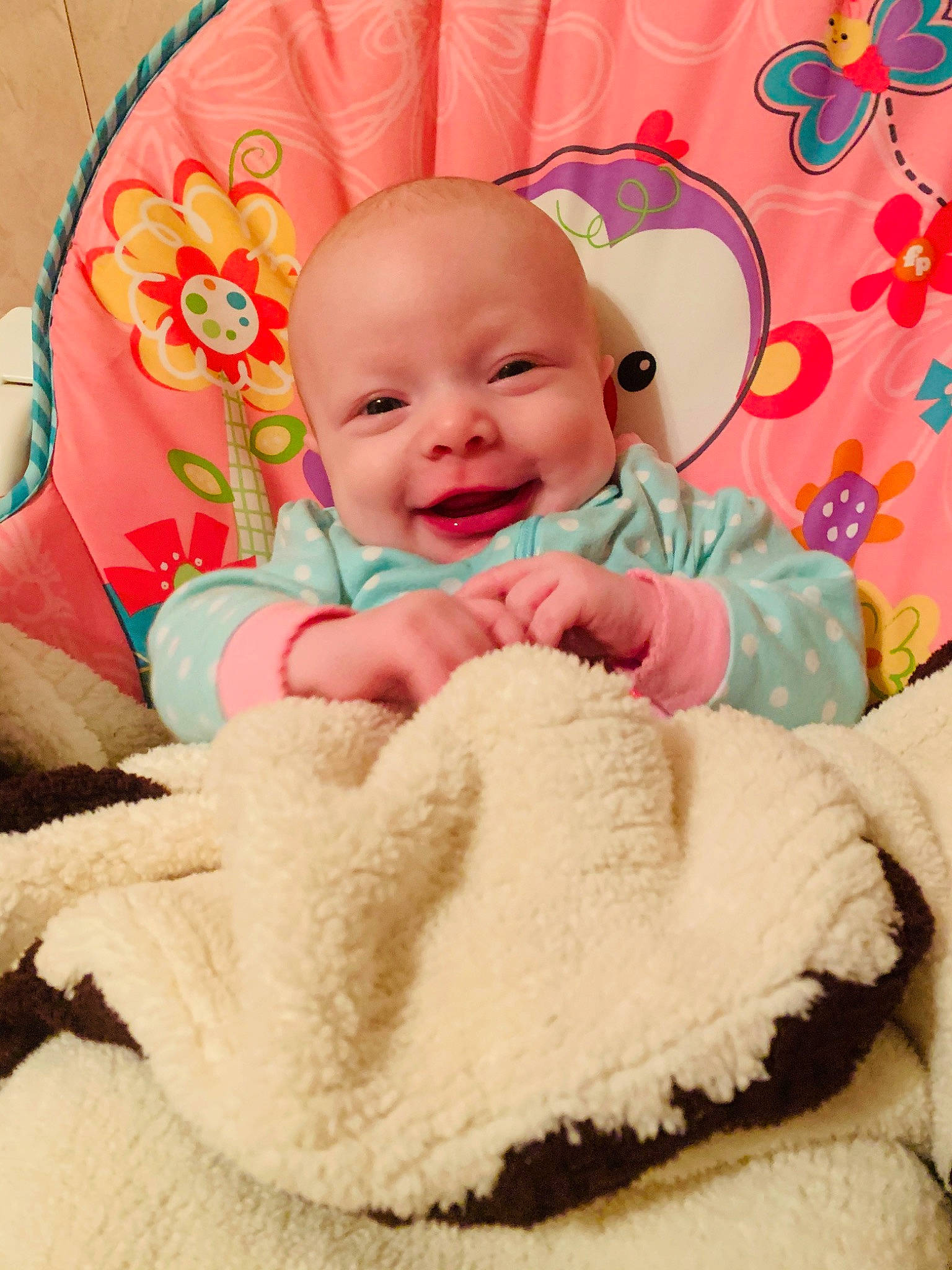 Kenzleigh is registered to the contest to win money with this photo: baby, baby_toddler_clothing, child, joy, person, pink, play, skin, smile, toddler