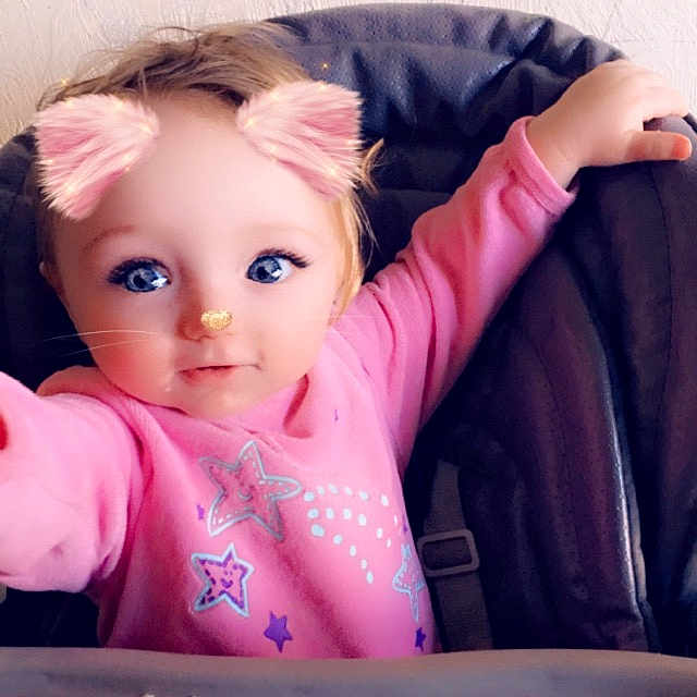 Elena participe au concours pour gagner de l'argent avec cette photo : beauty, brown_hair, cheek, child, doll, eye, fun, girl, human_hair_color, infant, iris, person, pink, skin, toddler
