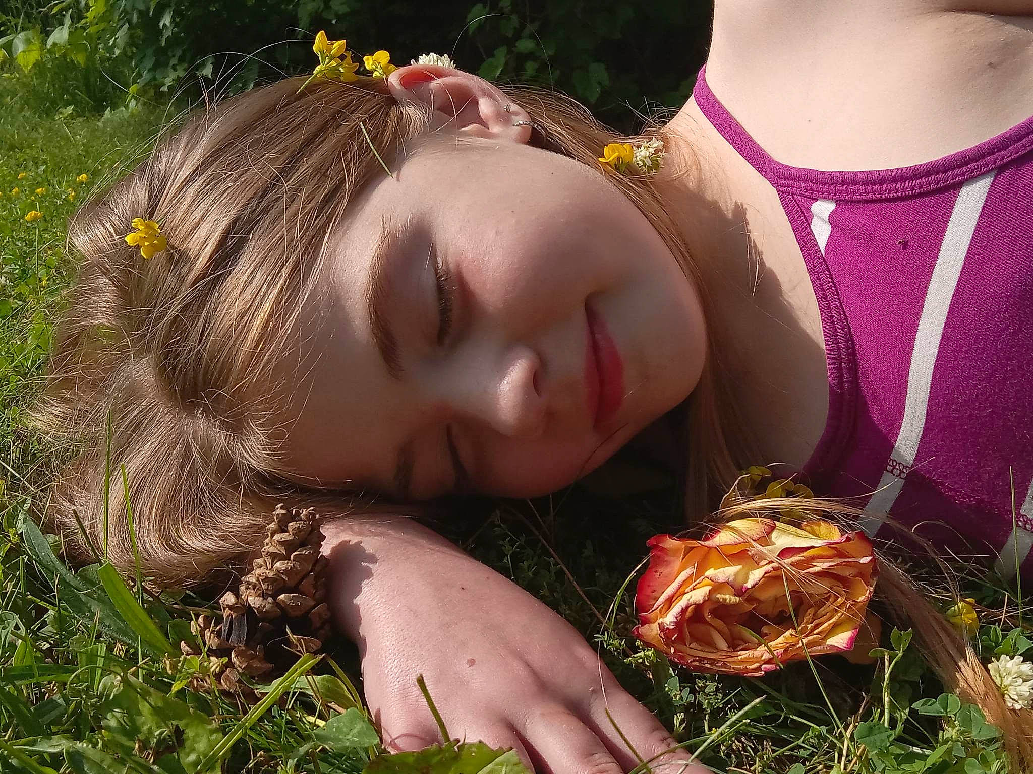 Alivia is registered to the contest to win money with this photo: black_hair, blond, brown_hair, chest, eyelash, fawn, flash_photography, grass, grassland, happy, jewellery, joy, landscape, leaf, lip, long_hair, meadow, people_in_nature, person, plant