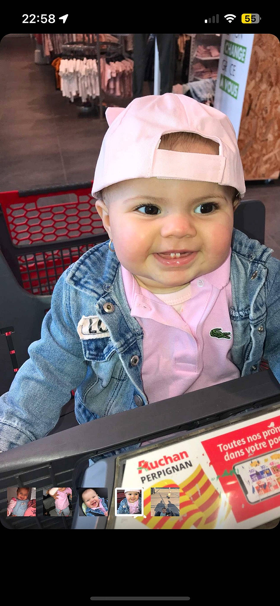 Lilya participe au concours pour gagner de l'argent avec cette photo : baby, baby_toddler_clothing, cap, child, fashion_accessory, fun, happy, headwear, joy, organ, person, portrait_photography, retail, smile, toddler