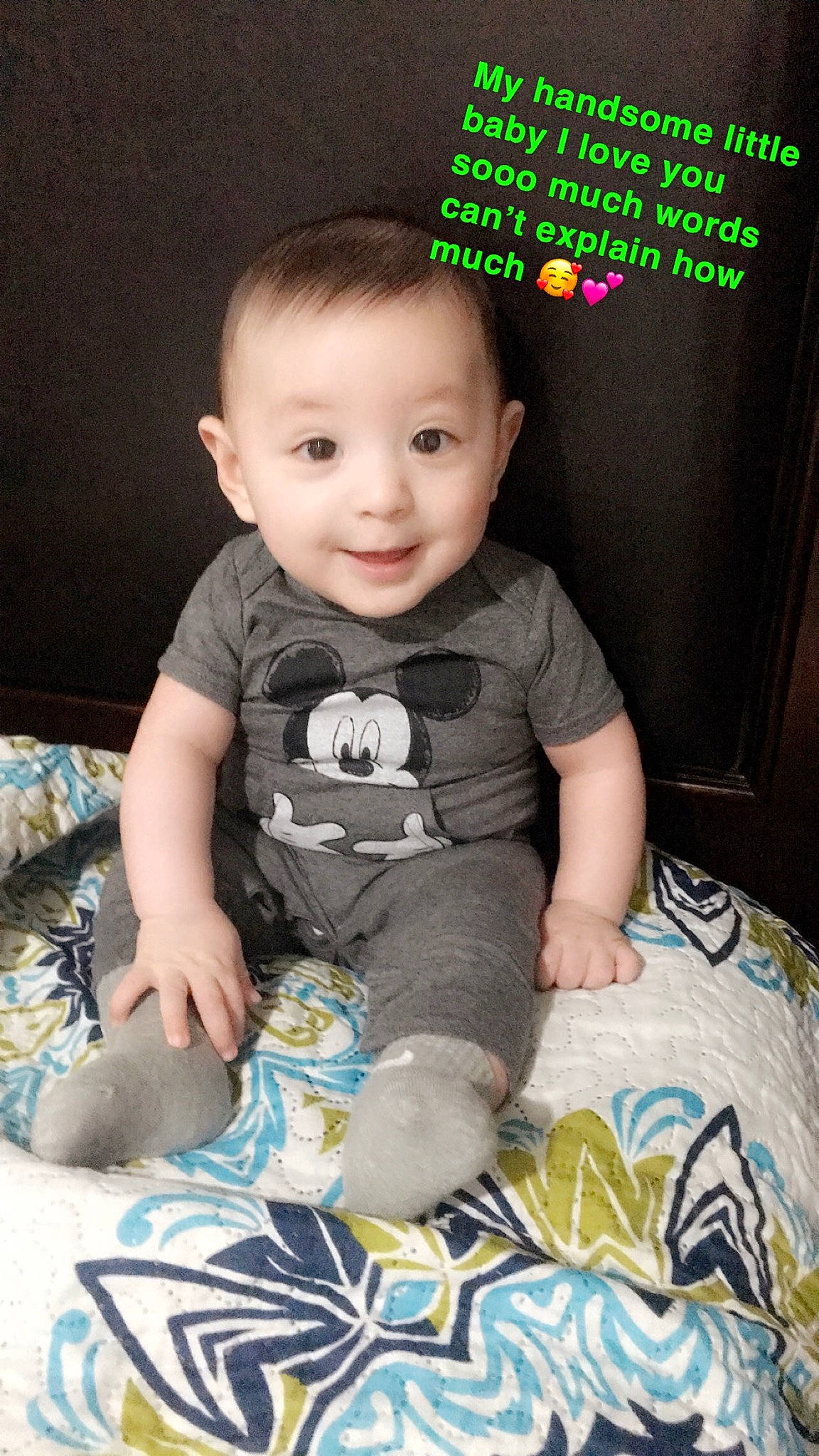 Giovani is registered to the contest to win money with this photo: baby, baby_toddler_clothing, cheek, child, joy, person, play, sitting, smile, toddler