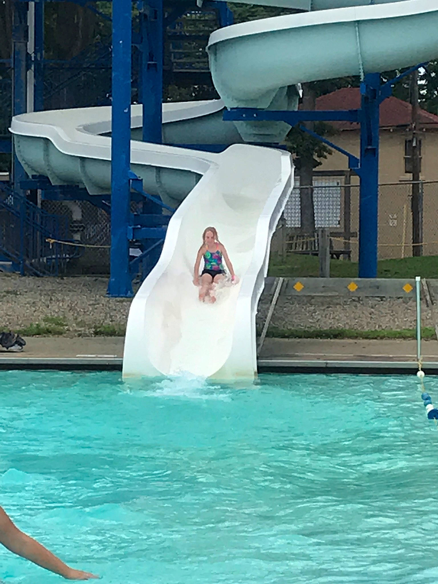 Cheyanne is registered to the contest to win money with this photo: aqua, azure, blurred, cetacea, composite_material, dolphin, fin, fish, fun, leisure, liquid, mammal, marine_mammal, person, recreation, shade, swimming_pool, vacation, vertebrate, water