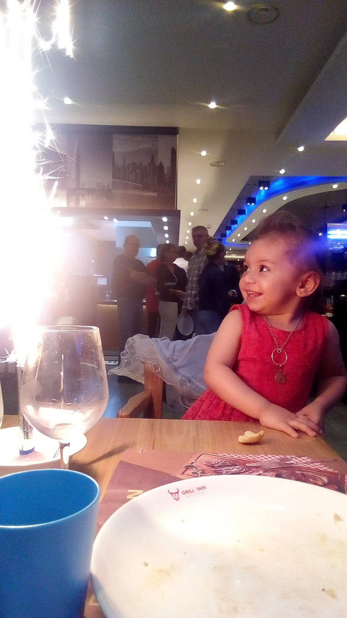 Layanna participe au concours pour gagner de l'argent avec cette photo : child, fun, joy, person, toddler, vacation