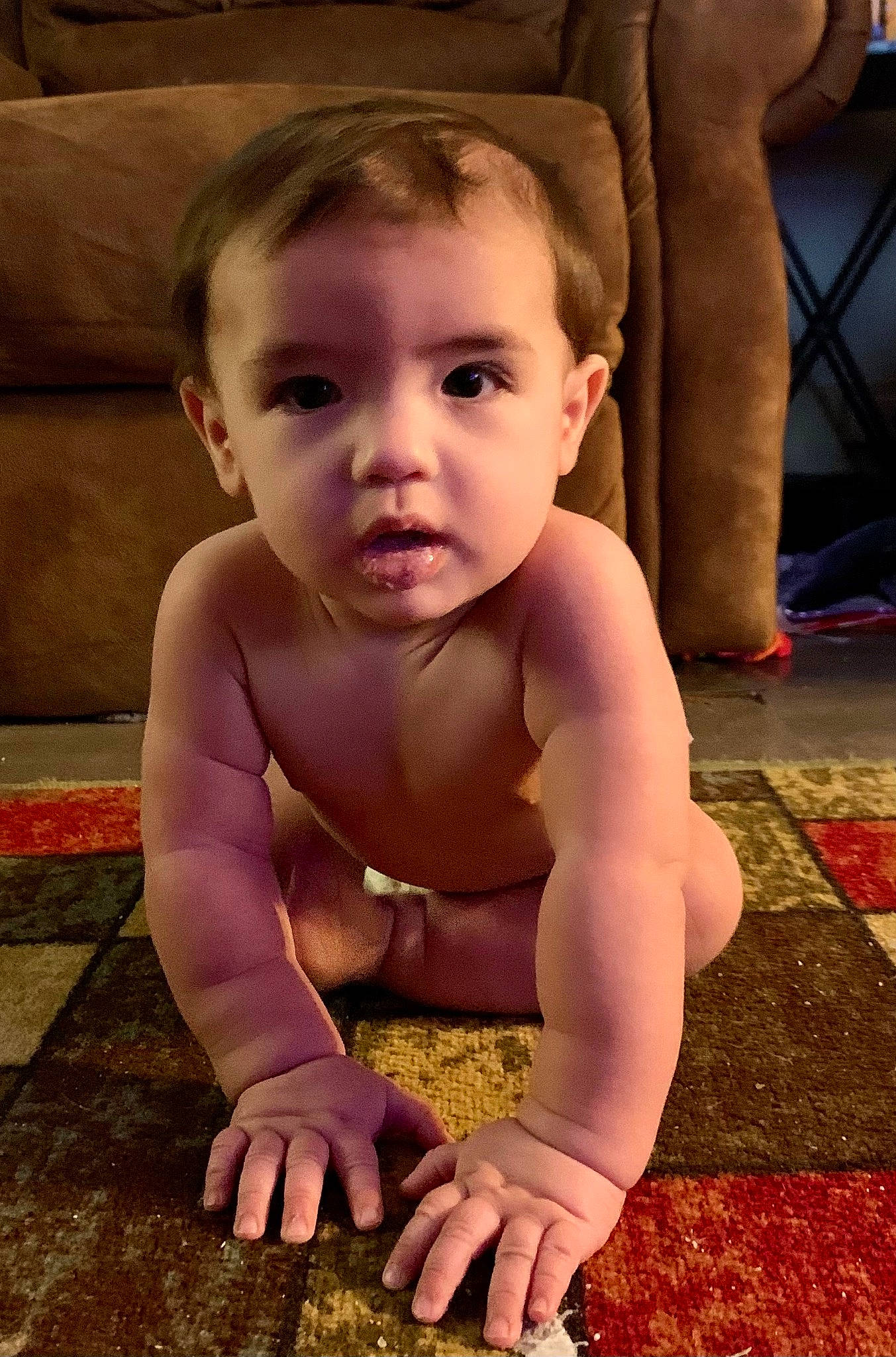 Aydrean is registered to the contest to win money with this photo: cheek, eye, face, finger, happy, head, human_body, joint, leg, lip, mouth, muscle, neck, nose, person, photograph, pink, shoulder, skin, standing