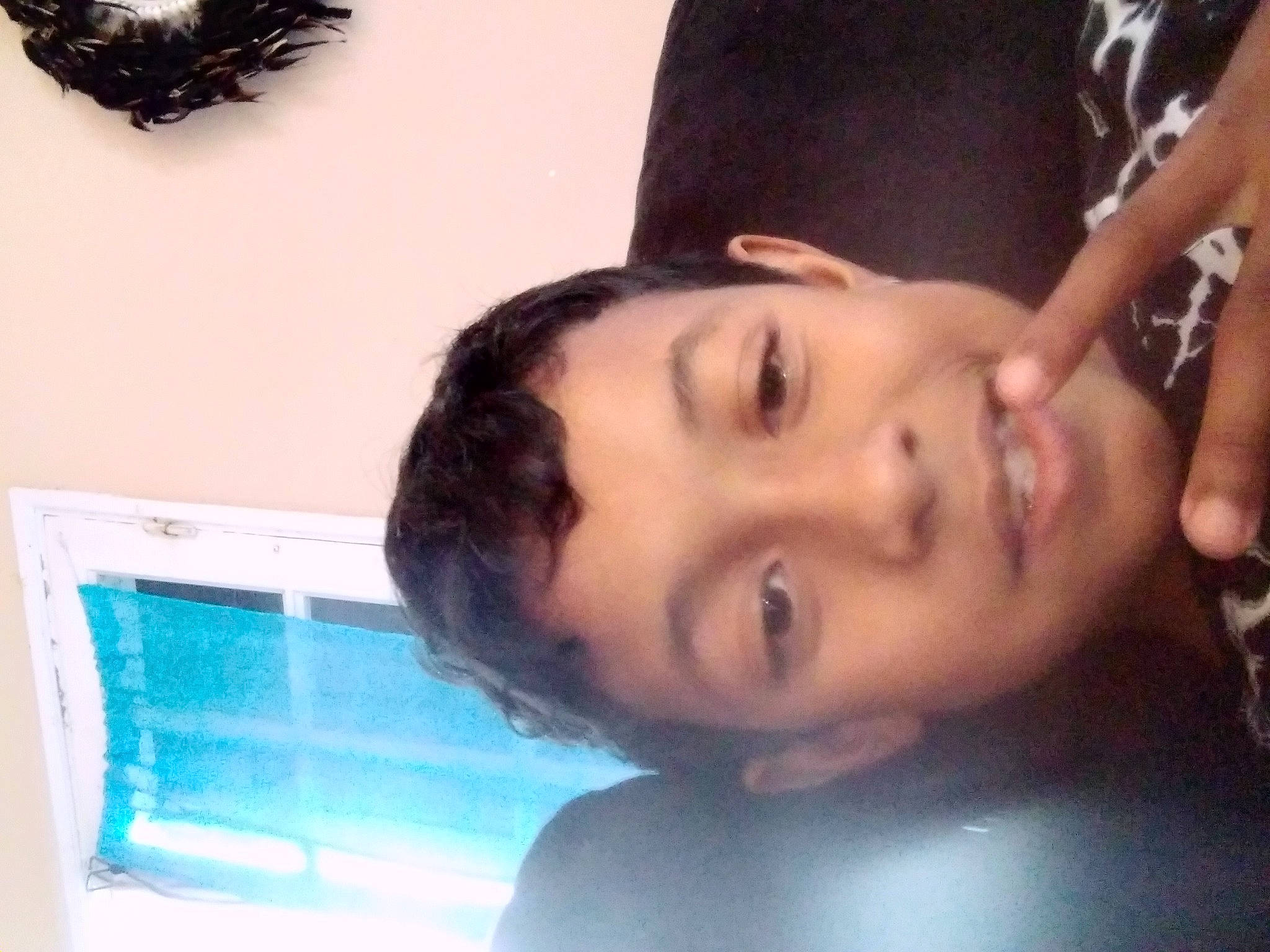 Leon-raphael a rejoint le concours — aidez-le/la à gagner de superbes lots ! black_hair, ear, eye, eyebrow, eyelash, finger, forehead, hair, happy, head, jaw, lip, mammal, mouth, neck, nose, person, skin, smile, vertebrate