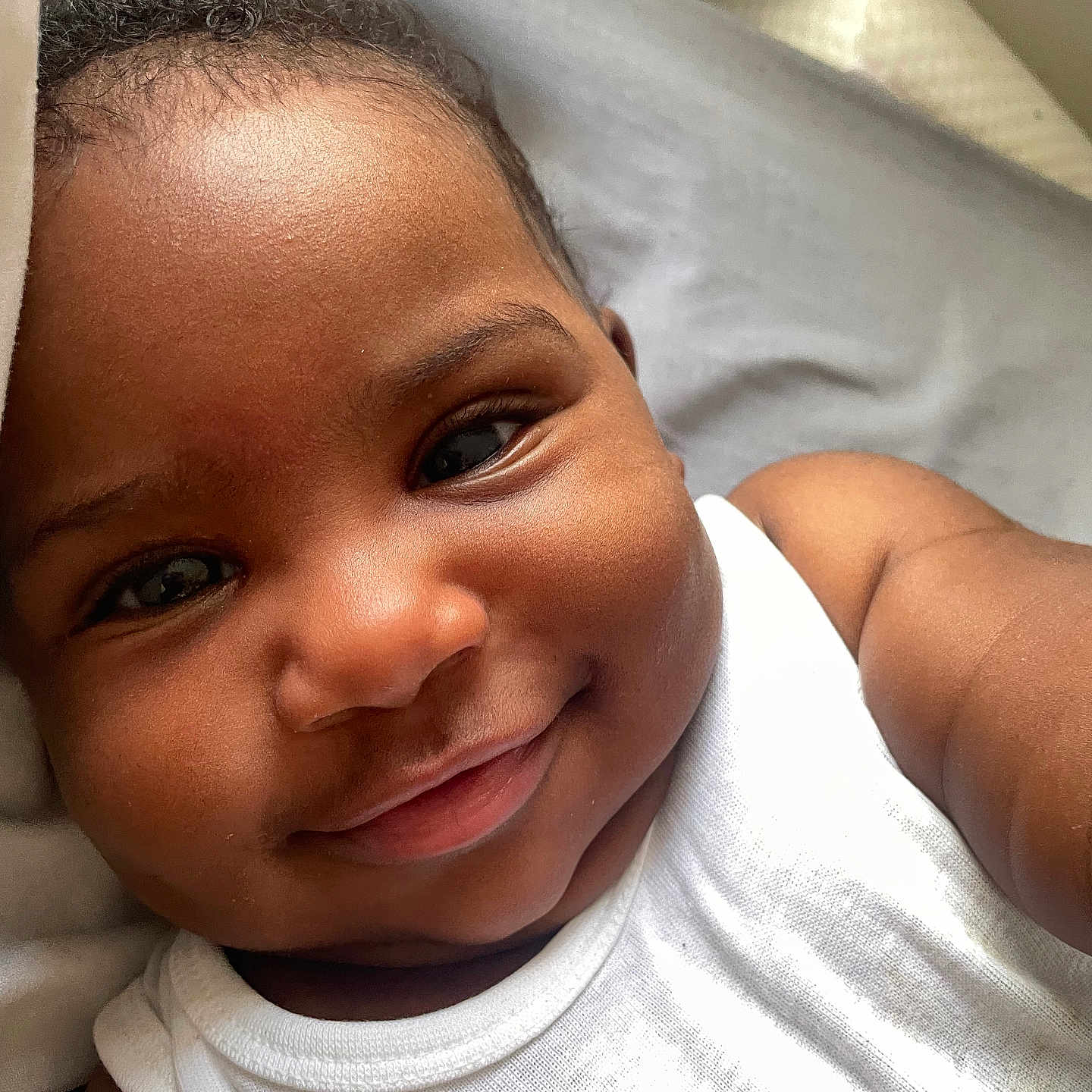 Kavari is registered to the contest to win money with this photo: baby, babylaughing, bodypart, dimples, face, happy, head, laughing, mouth, neck, newborn, person, photography, portrait, selfie, shoulder, skin, smile, teeth