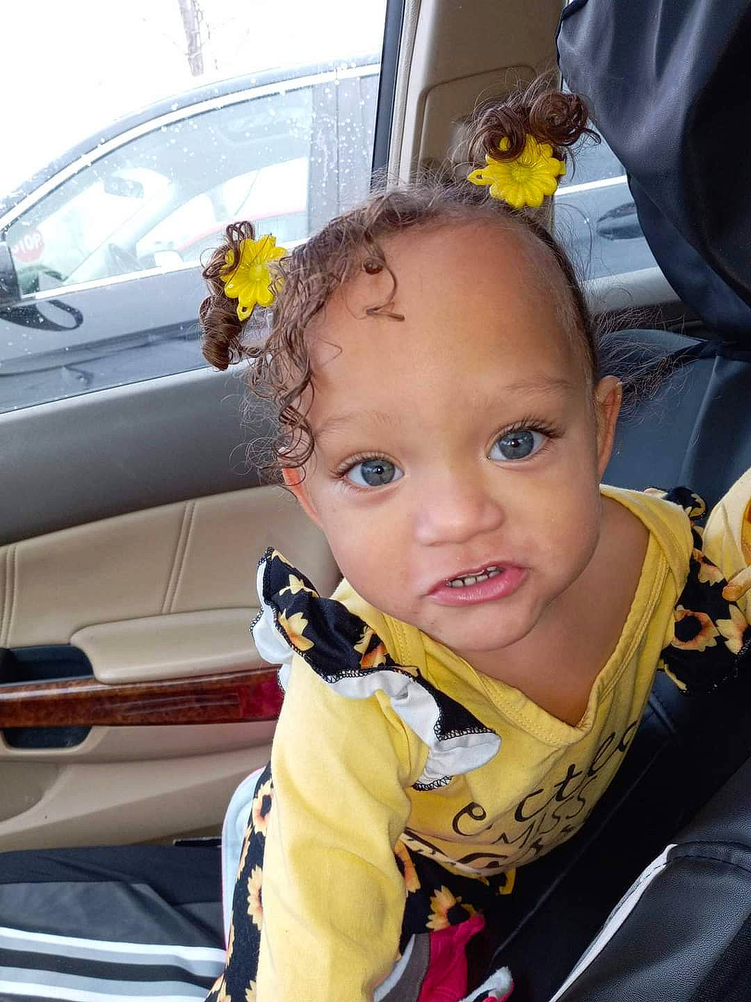 Ka'Mya is registered to the contest to win money with this photo: auto_part, automotive_design, automotive_exterior, baby, car, car_seat, child, door, family_car, finger, fun, happy, luxury_vehicle, motor_vehicle, person, personal_luxury_car, steering_wheel, toddler, travel, vehicle