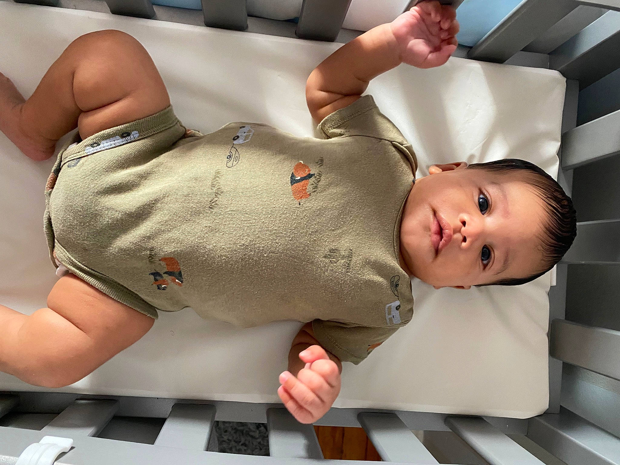 Luis is registered to the contest to win money with this photo: abdomen, baby, baby_products, baby_toddler_clothing, chest, child, comfort, elbow, finger, flooring, foot, human_leg, joint, knee, muscle, person, room, stomach, thigh, toddler