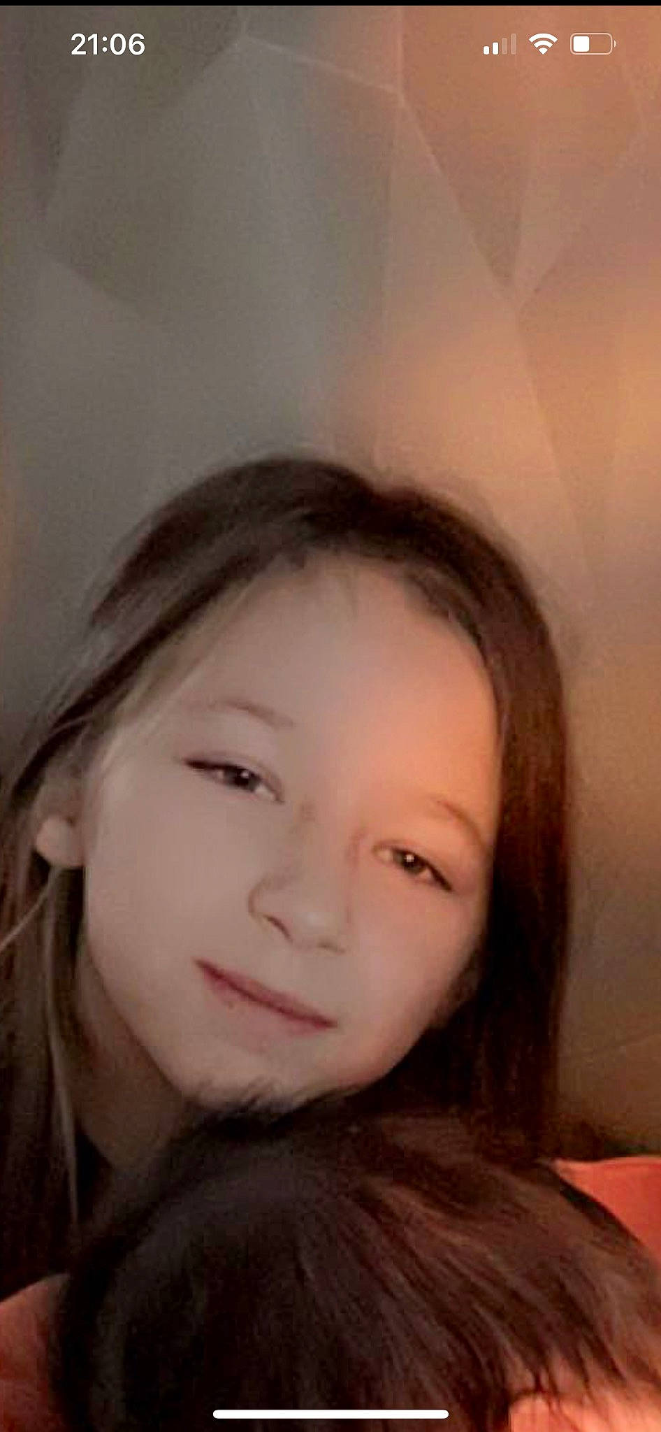 Ylanna a rejoint le concours — aidez-le/la à gagner de superbes lots ! black_hair, cheek, chin, ear, eyebrow, eyelash, flash_photography, forehead, fun, hair, happy, iris, jaw, lip, long_hair, mouth, nose, person, selfie, skin