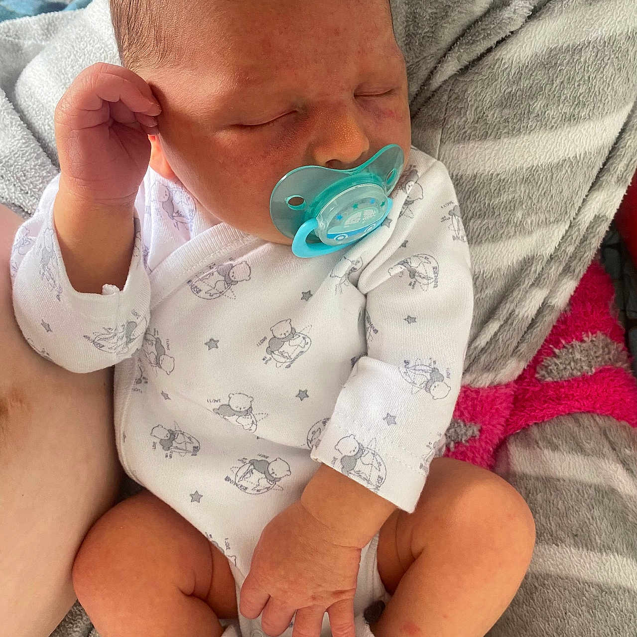 Leo is registered to the contest to win money with this photo: accessories, architecture, baby, blanket, bracelet, cushion, diaper, face, furniture, head, homedecor, jewelry, newborn, person, photography, portrait, quilt, sitting, sleeping, yawning