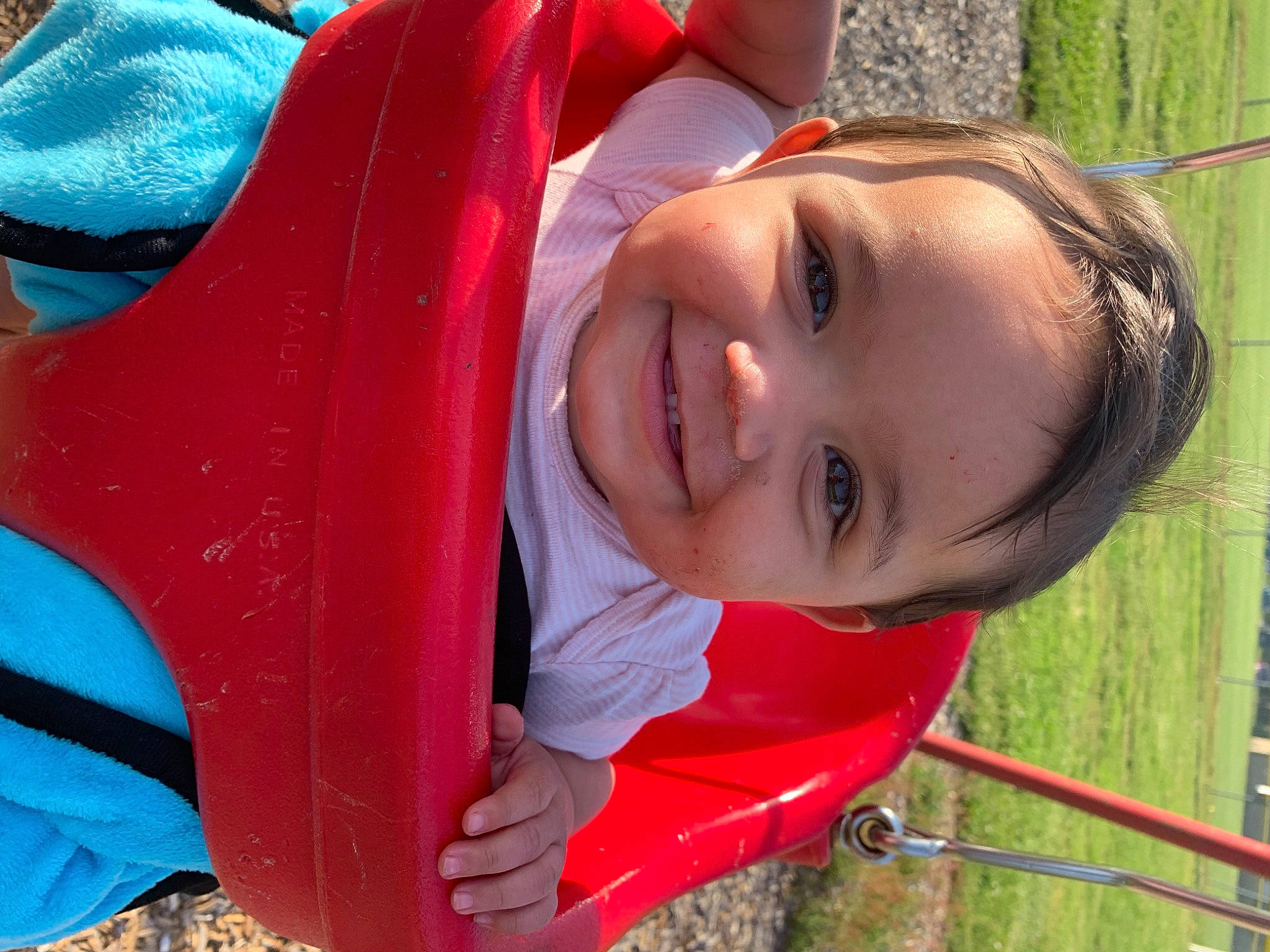 Jescira is registered to the contest to win money with this photo: face, facial_expression, fun, grass, happy, human_body, joy, leaf, leisure, lip, mouth, nose, organ, people_in_nature, person, plant, product, public_space, skin, smile