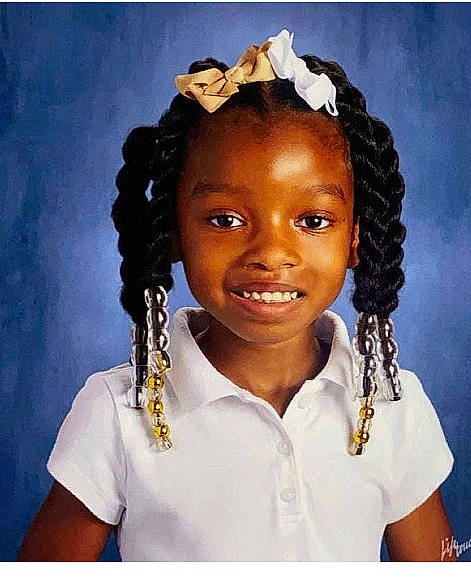 Ariana is registered to the contest to win money with this photo: beauty, black_hair, chin, cool, eyebrow, eyelash, face, forehead, gesture, hair, happy, head, jewellery, joy, long_hair, neck, person, pigtail, sleeve, smile