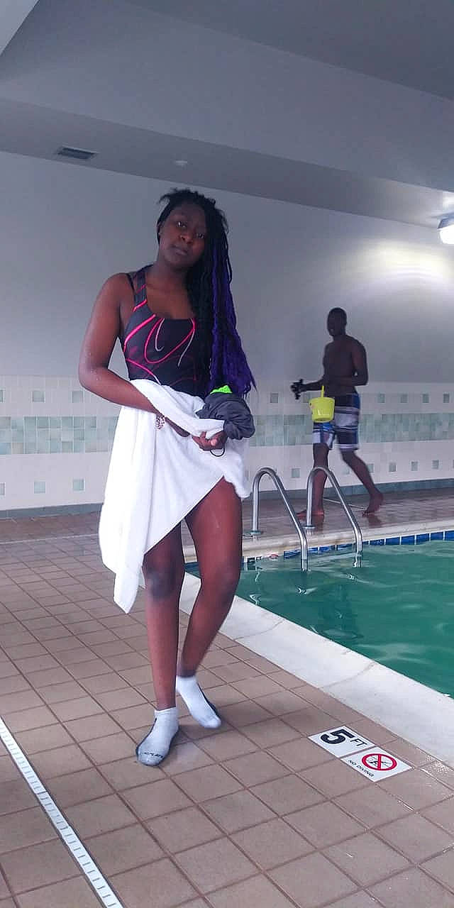 Kearya joined the competition — help win amazing prizes! competition, competition_event, event, fashion_design, flooring, footwear, fun, human_leg, knee, leg, leisure, person, recreation, sandal, shoe, shorts, smile, sneakers, sportswear, swimming_pool