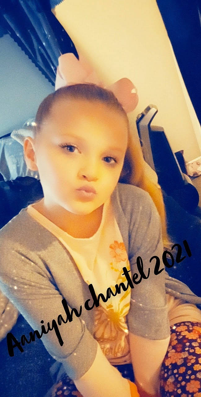 Aaniyah joined the competition — help win amazing prizes! blond, child, cool, ear, electric_blue, eyebrow, eyelash, finger, forehead, fun, gesture, happy, jaw, neck, person, selfie, skin, sleeve, t_shirt, thumb