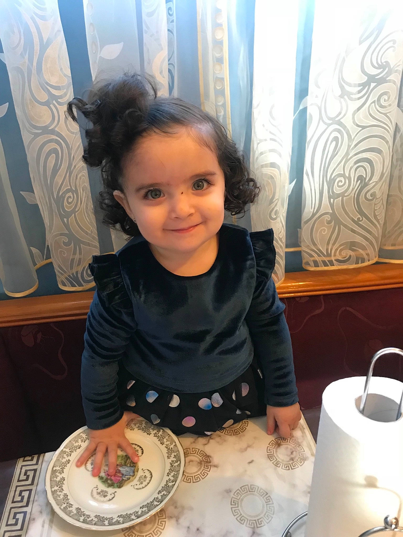 Milena a rejoint le concours — aidez-le/la à gagner de superbes lots ! child, girl, hairstyle, joy, person, product, smile, toddler