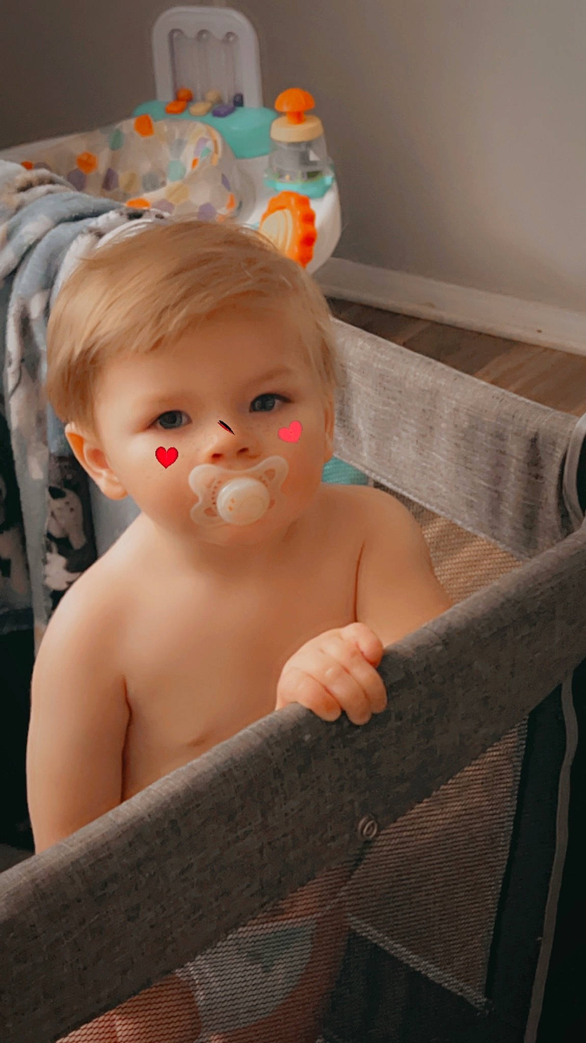 Austin is registered to the contest to win money with this photo: baby, baby_bathing, baby_products, bathing, cheek, chest, child, eye, eyelash, finger, fun, happy, human_body, iris, lip, mouth, nose, person, skin, toddler