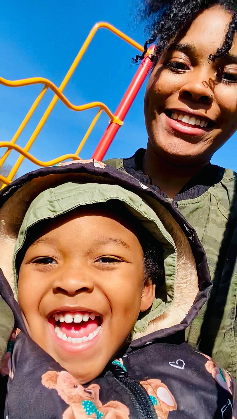 Lamar is registered to the contest to win money with this photo: chin, cool, eye, eyebrow, face, facial_expression, fun, gesture, happy, headgear, headwear, joy, leisure, lip, mouth, nose, organ, person, skin, sky