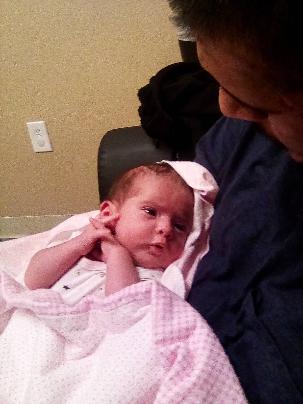 Jazlyn is registered to the contest to win money with this photo: arm, baby, birth, cheek, child, ear, eye, face, forehead, hair, hairstyle, head, joint, neck, nose, person, pink, shoulder, skin, snapshot