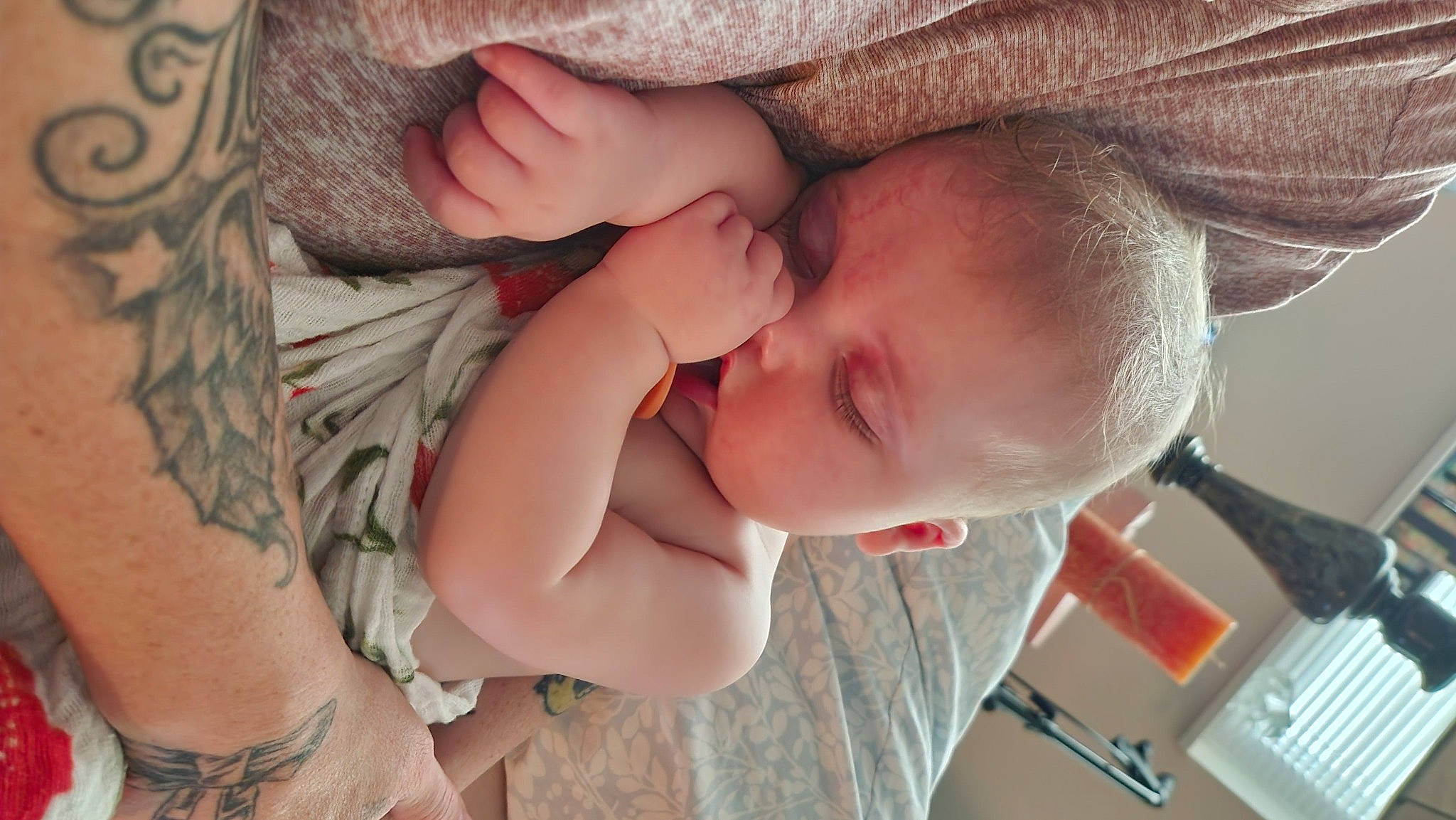 Pandora is registered to the contest to win money with this photo: baby, baby_toddler_clothing, cheek, chin, comfort, ear, eye, eyebrow, eyelash, finger, gesture, hand, happy, head, iris, lip, mouth, neck, nose, person