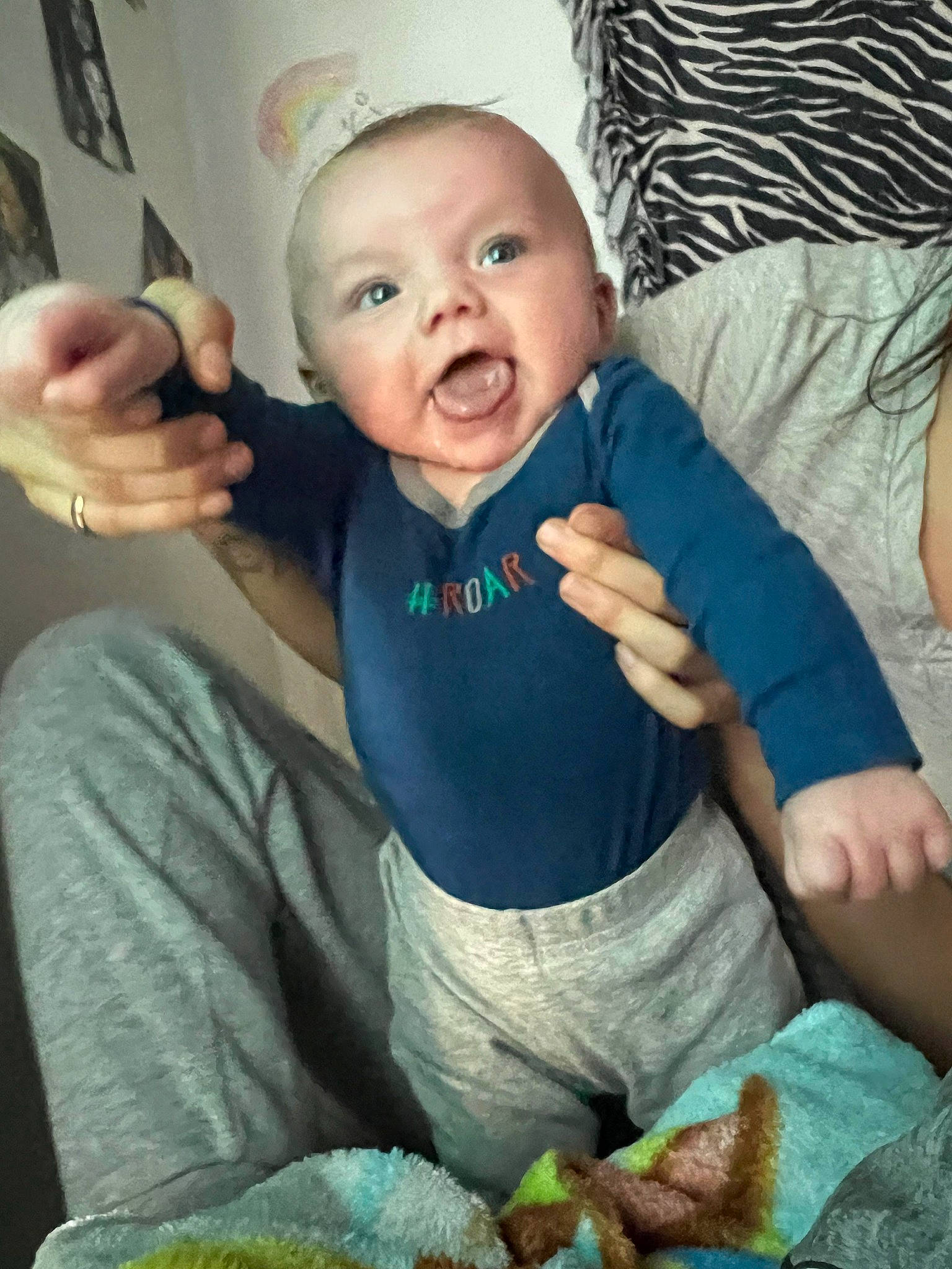 Kayson joined the competition — help win amazing prizes! arm, comfort, cool, couch, finger, fun, gesture, hand, happy, leaf_vegetable, mammal, mouth, muscle, organ, people, person, sleeve, smile, t_shirt, thumb