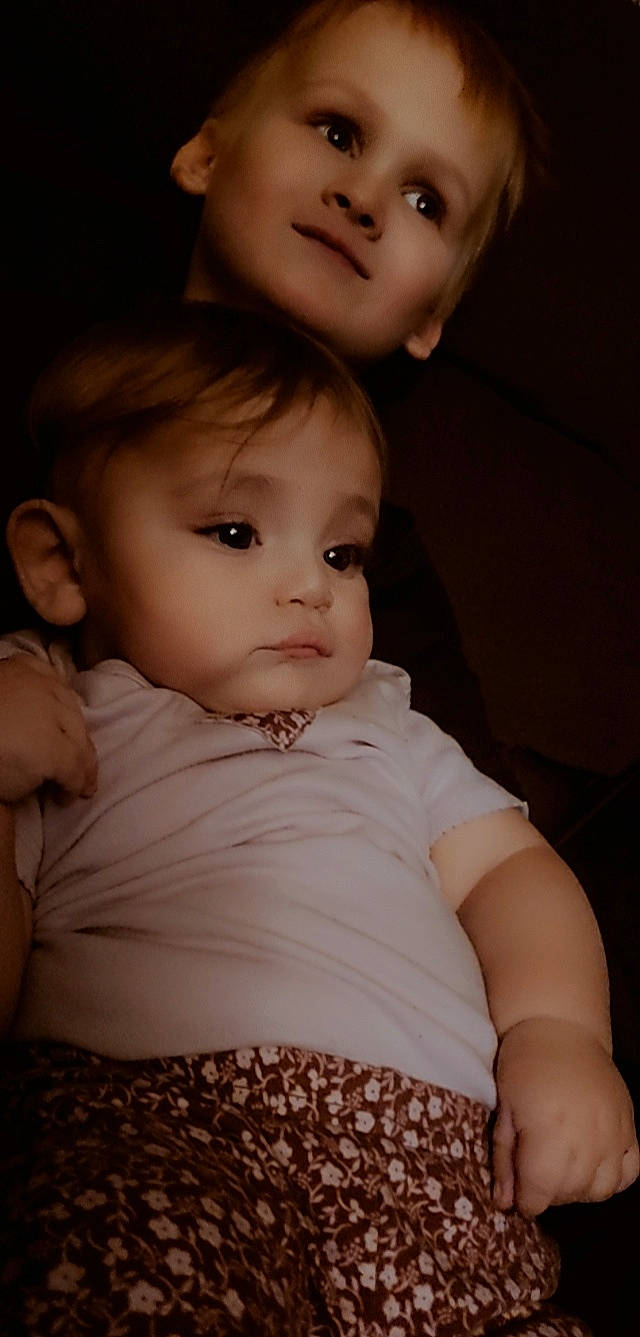 Miracle is registered to the contest to win money with this photo: baby, cheek, chin, eye, eyebrow, eyelash, facial_expression, flash_photography, forehead, gesture, hair, head, iris, lip, mouth, nose, organ, person, skin, sleeve