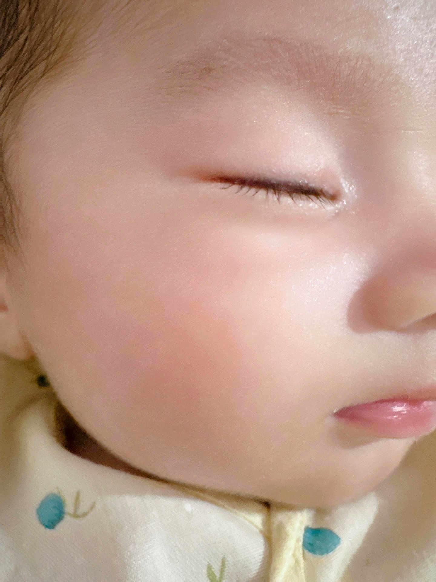 Hanna joined the competition — help win amazing prizes! baby, close_up, sleeping, face, skin, eyelashes, lips, child, infant, peaceful, soft_light, cute, cheek, clothing, pattern, young, portrait, head, sleep, rest