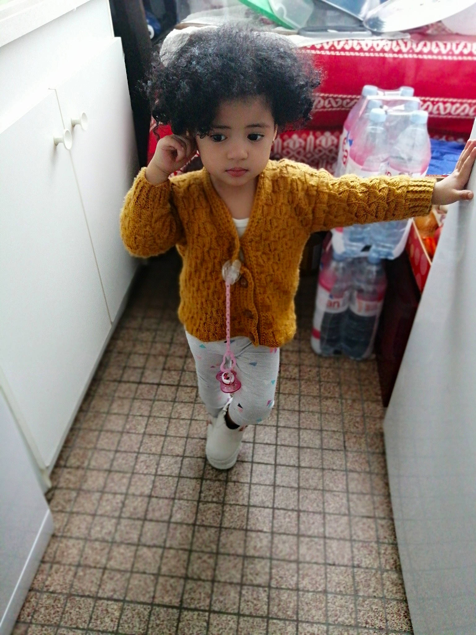 Oceanne participe au concours pour gagner de l'argent avec cette photo : child, person, toddler