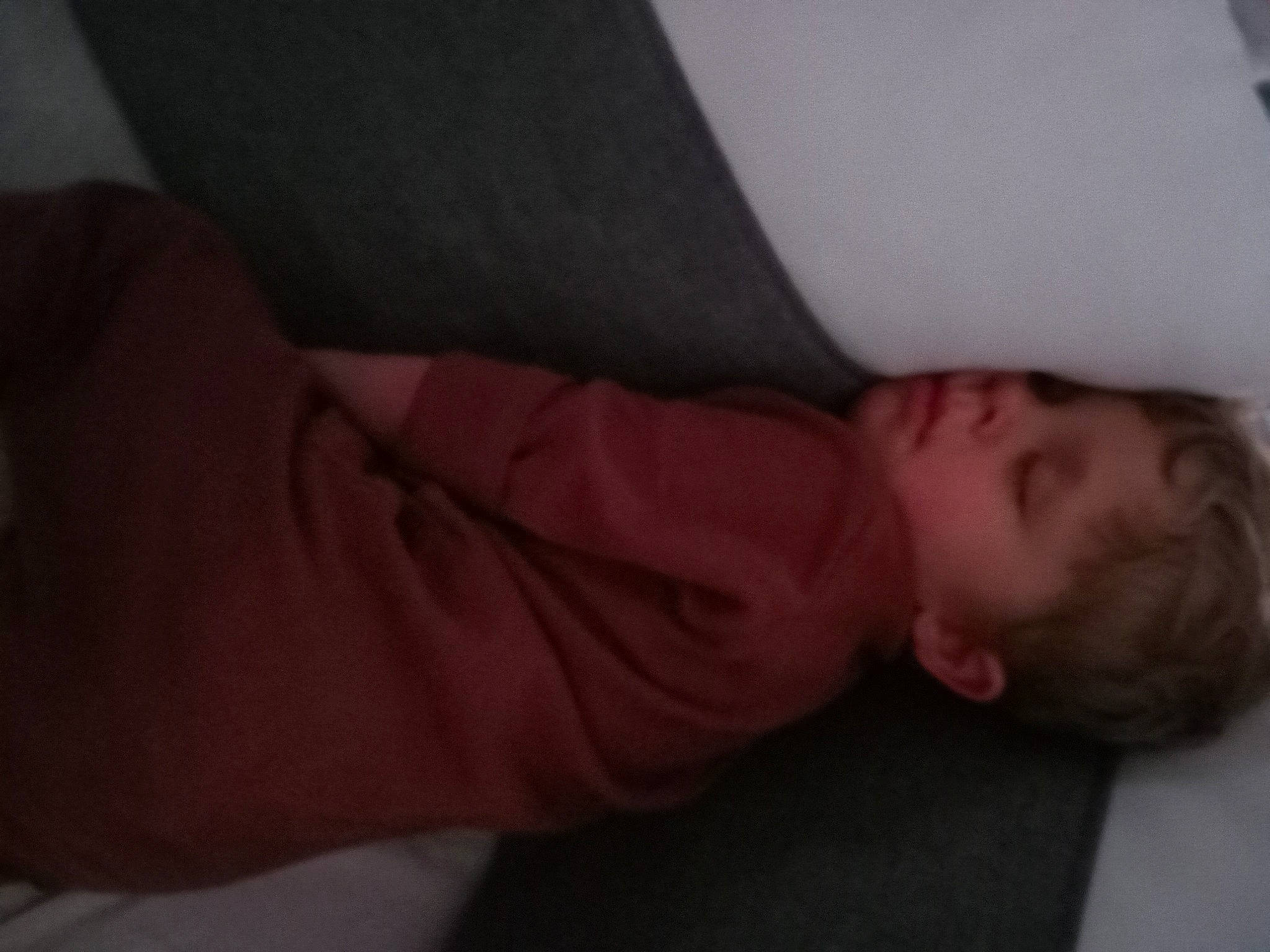 Gustave participe au concours pour gagner de l'argent avec cette photo : baby, baby_toddler_clothing, bedtime, cheek, child, comfort, elbow, eyebrow, finger, flesh, flooring, linens, nap, nose, person, room, sleep, sleeve, thumb, toddler